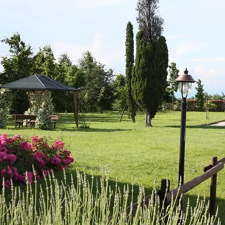 Gospodarstwo wiejskie Tenuta Regina - Glamping Luxury And Palazzolo dello Stella