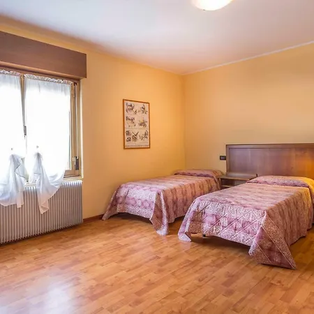 Tenuta Regina - Glamping Luxury And Landhuis Palazzolo dello Stella