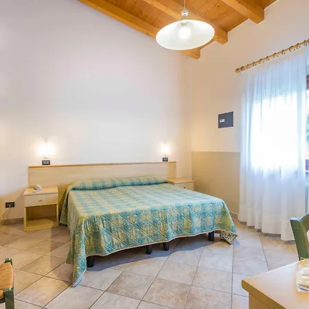Landhuis Tenuta Regina - Glamping Luxury And Palazzolo dello Stella