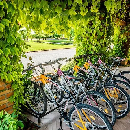 Tenuta Regina - Glamping Luxury And Landhuis Palazzolo dello Stella